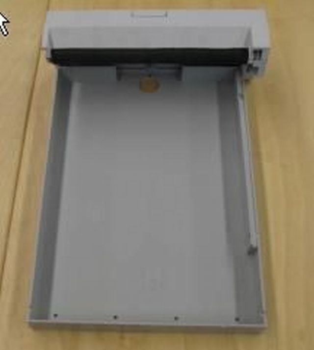 MAC 1600 Paper Tray and Printer Door